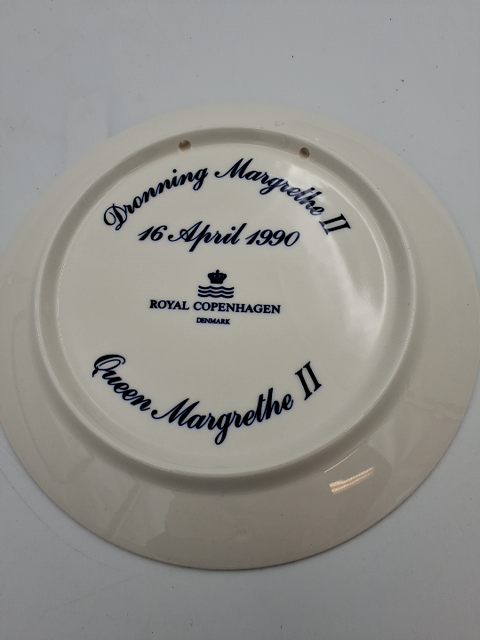 Dronning Margrethe 2, Royal Copenhagen platte